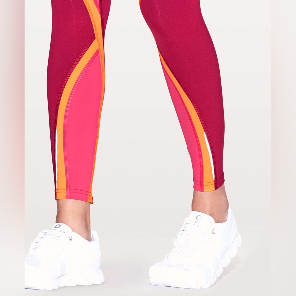Lululemon Wild Twist 7/8 Tight *25" - Picture 3 of 9